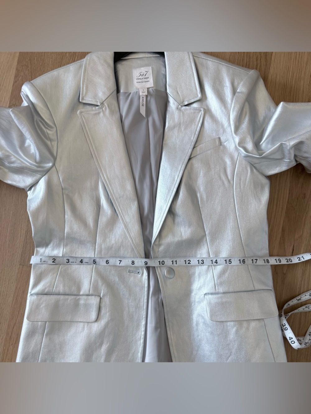 Cinq à Sept Khloe Metallic Foiled Blazer NWOT - Picture 7 of 9